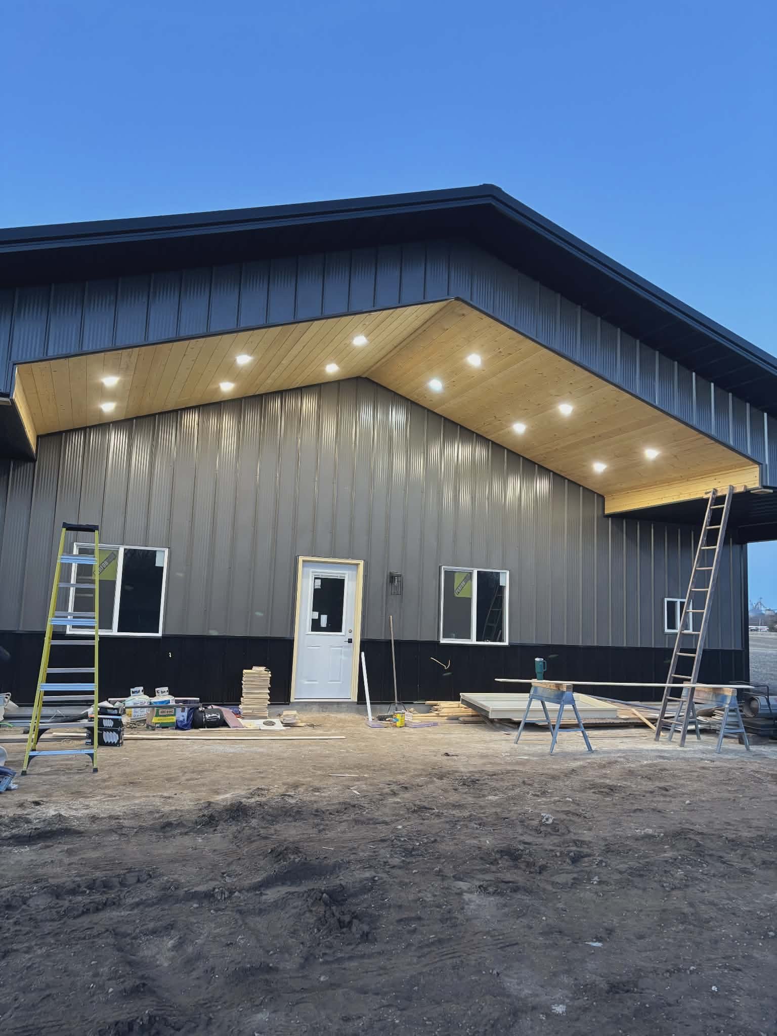 8dc29e97-f1ee-456d-93af-0a8ba14a6b27.jfif