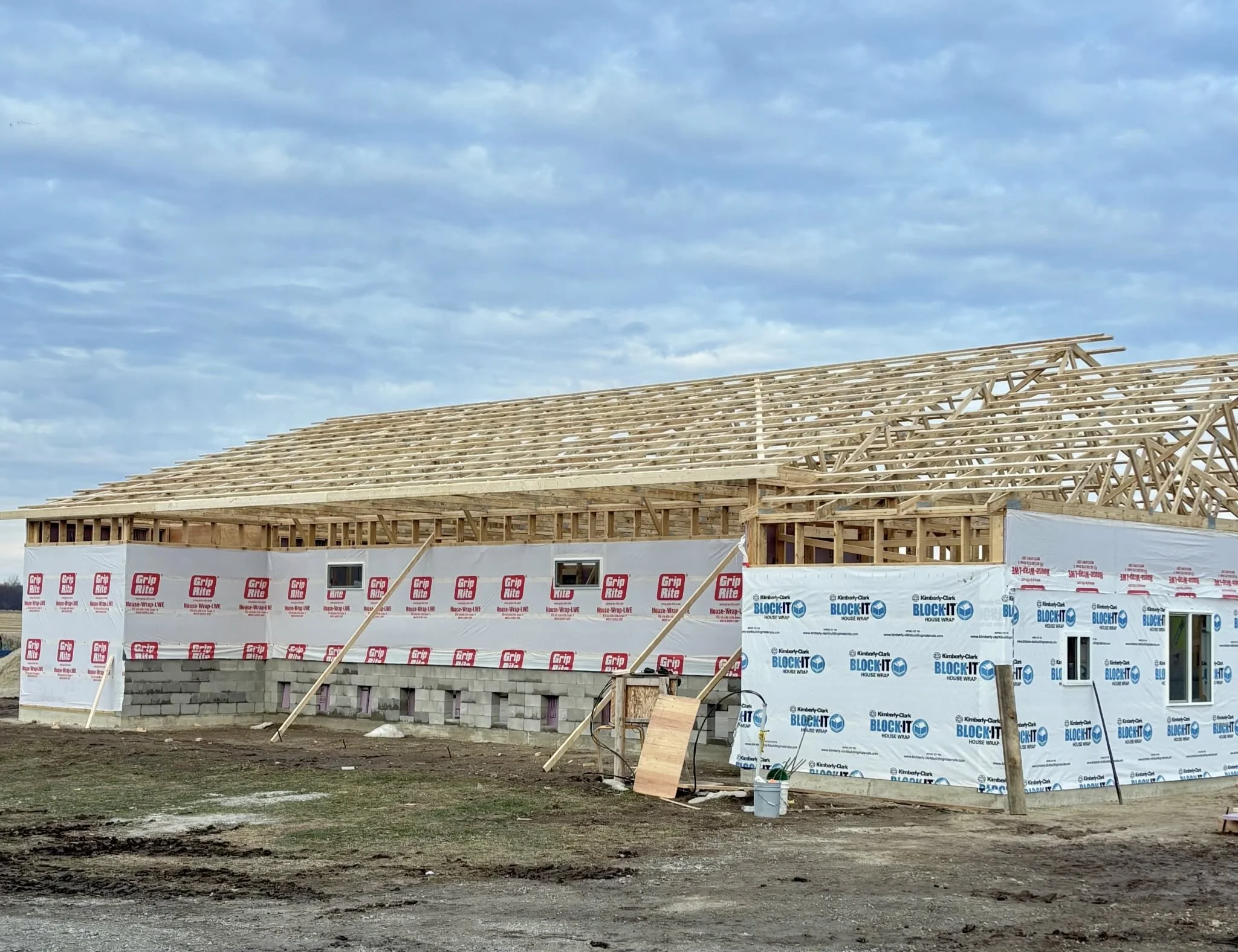 ff70ed64-933c-41ba-8751-5216ce865794.jfif