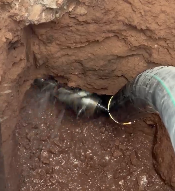 Sewer Lateral Pull-3.png