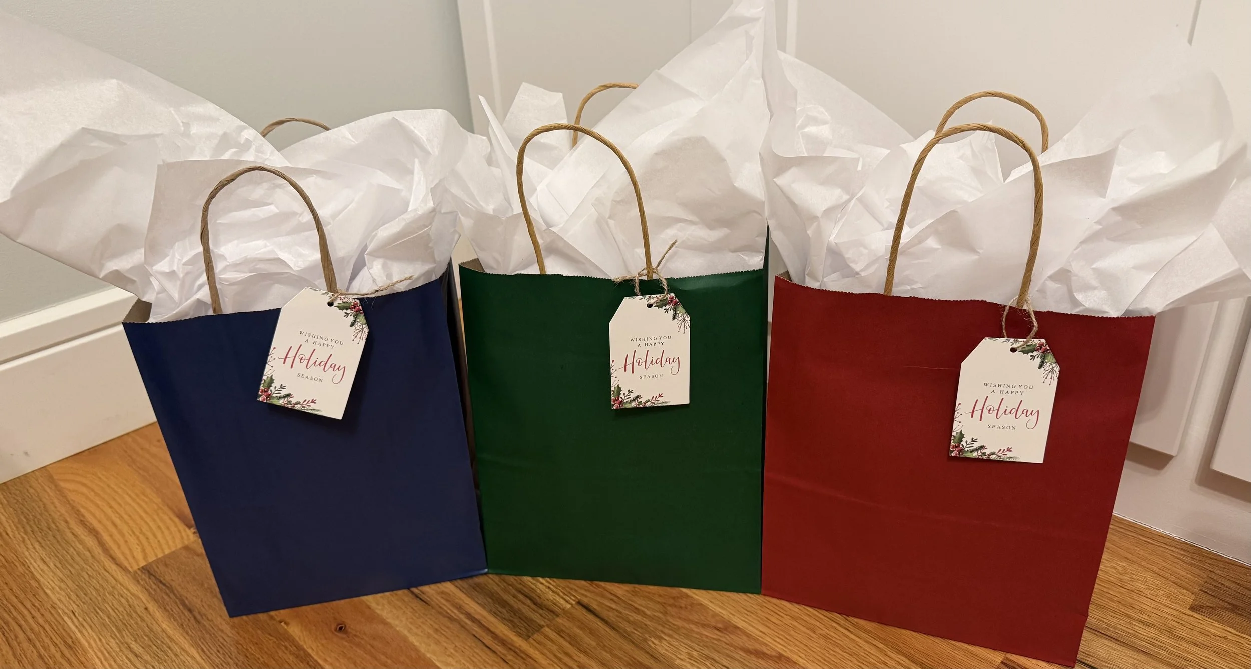 Thoughtful Gifting on a Budget: How to Create Custom Employee Holiday Gifts for Under $15