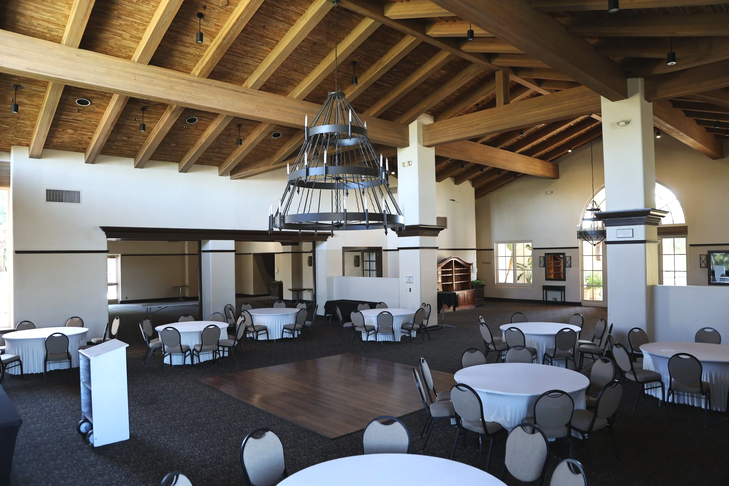Menifee Lakes Country Club event space