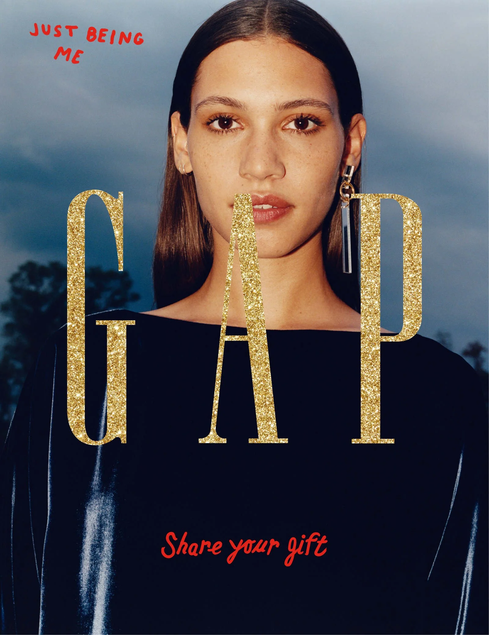 GAP_HOLIDAY_BLACKBURN13_1600_c.jpg