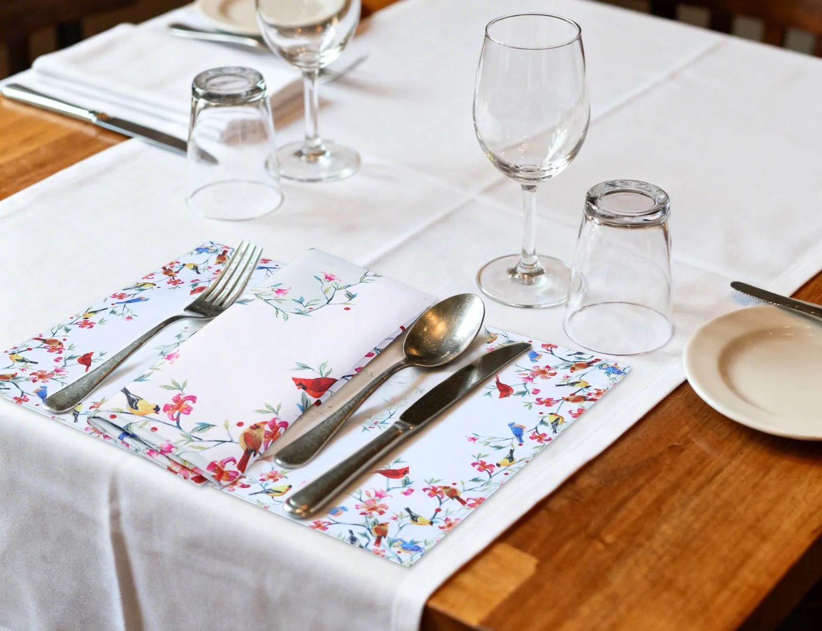 Garden birds multi printed polyester placemat. Border design. Cardinal birds