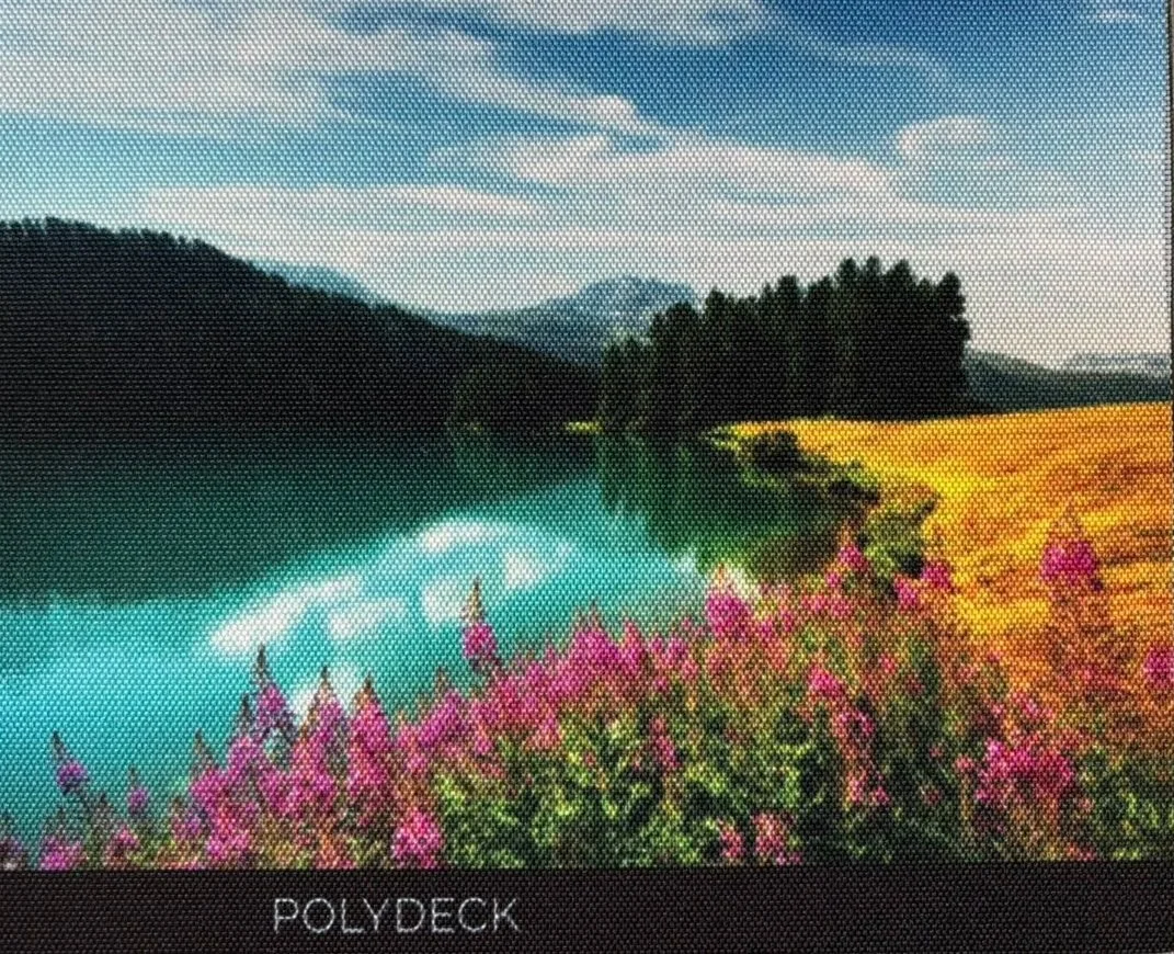 materiál Polydeck vyznačující se vysokou mechanickou odolností - výroba lehátek na zakázku