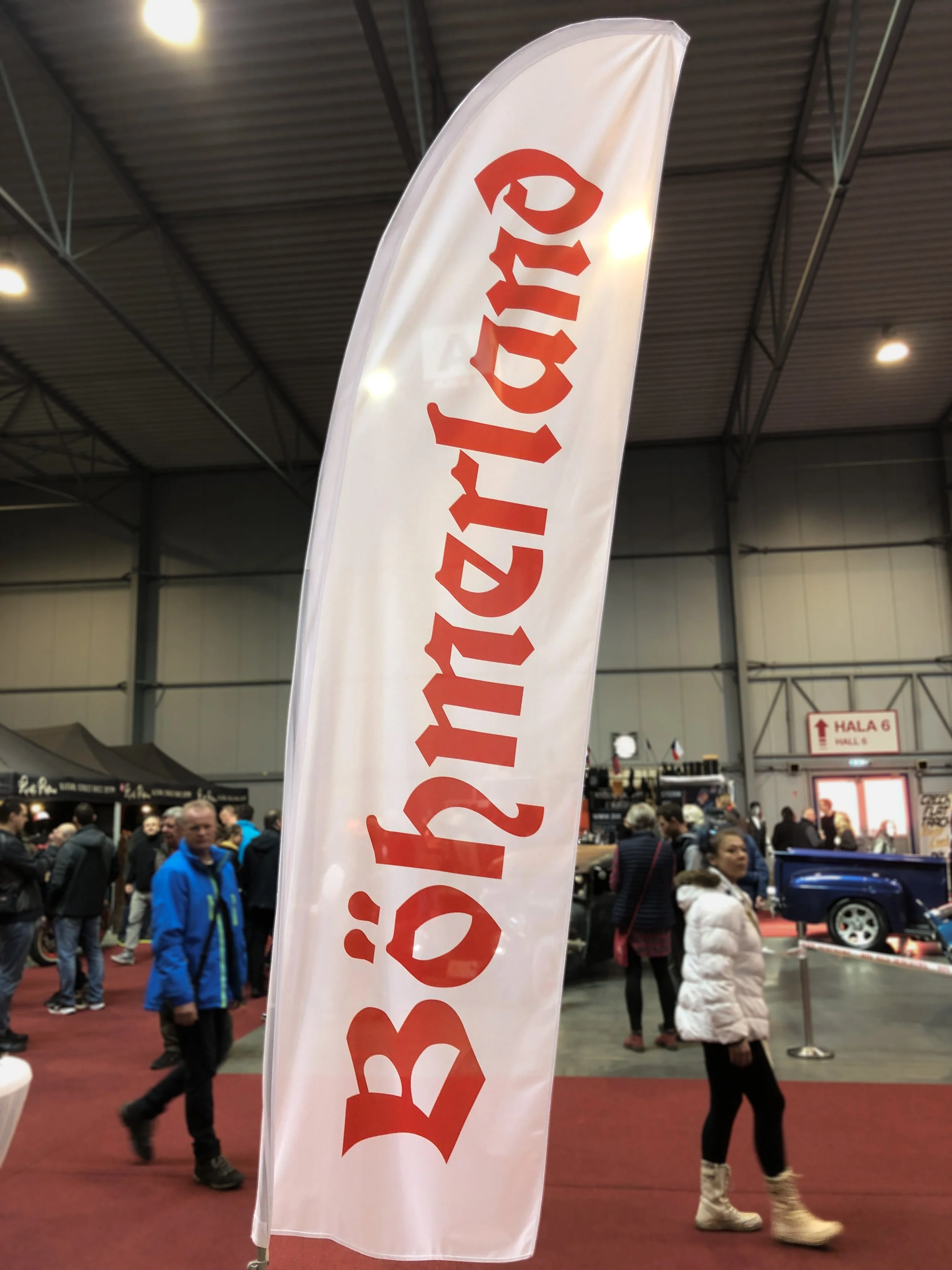 výroba vlajek na zakázku; dodání do týdne – přímo od výrobce