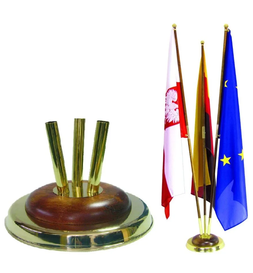 exclusive_3R_vlajka.jpg