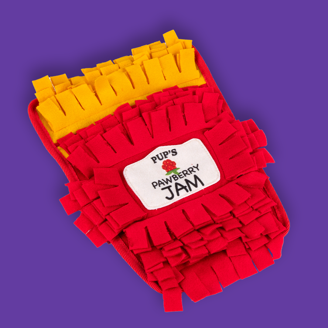 Woof & Whisker Jam Treat Mat
CPG Product Development & Art Direction