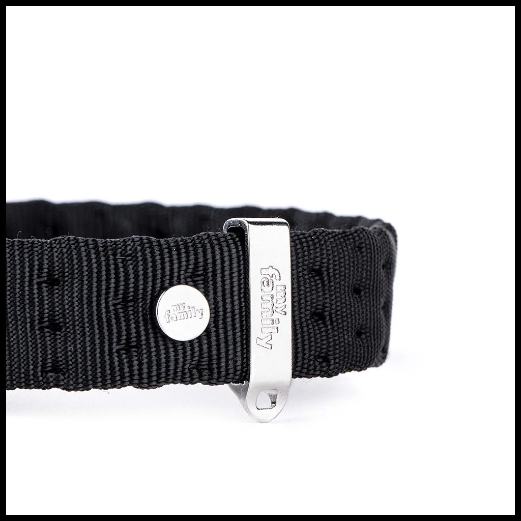 MyFamily Milano black Italian nylon dog collar with white bronze hardware