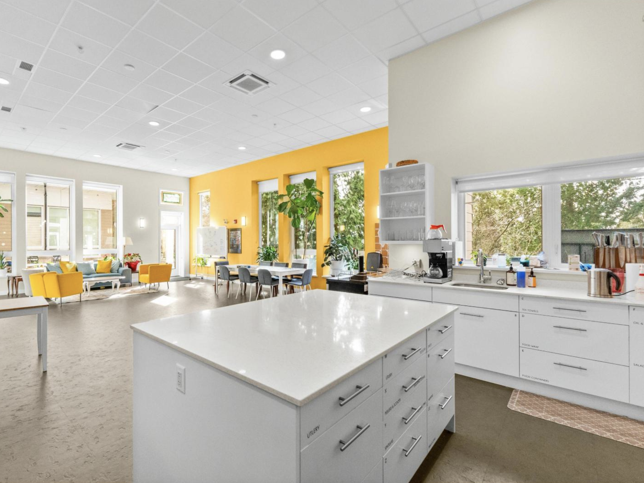 Common kitchen