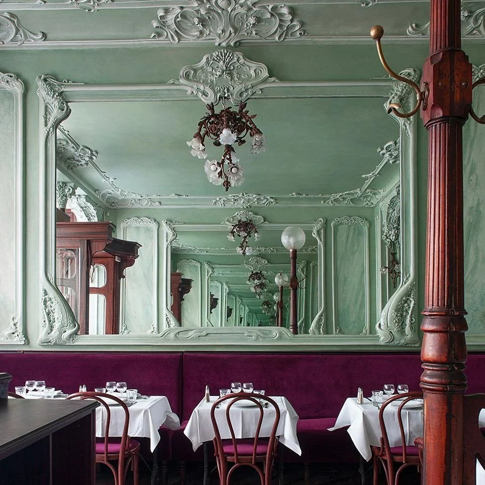 Recommend by a friend, we had the loveliest dinner at Bouillon Julien. A perfect example of the Art Nouveau style in Paris. 

Originally built in 1906 by French architect Edouard Fournier. The paintings, glasswork, ceramics, woodworks, everything was