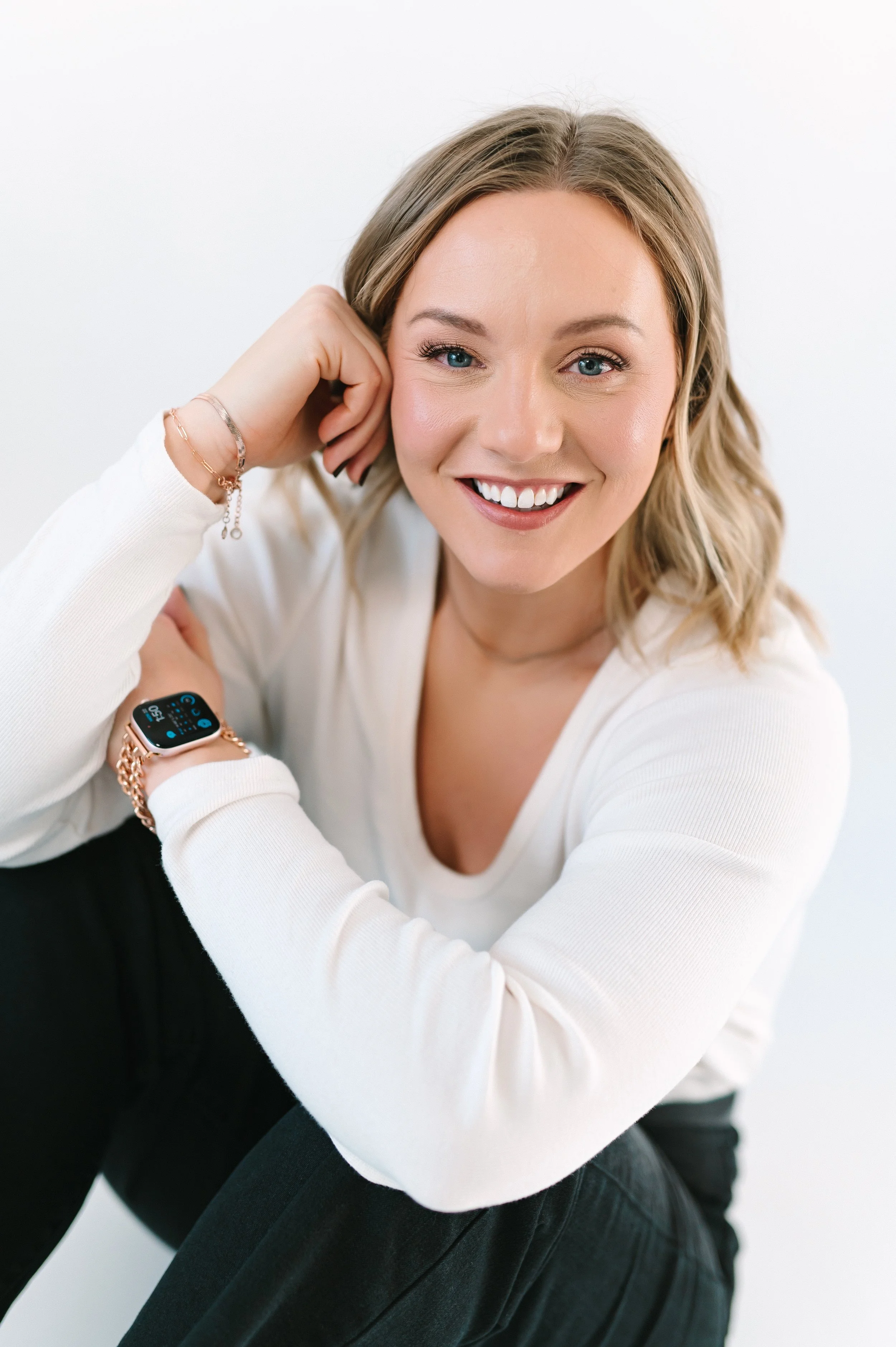 Virtual weight loss and fat loss nutrition coaching for women who train hard and eat clean