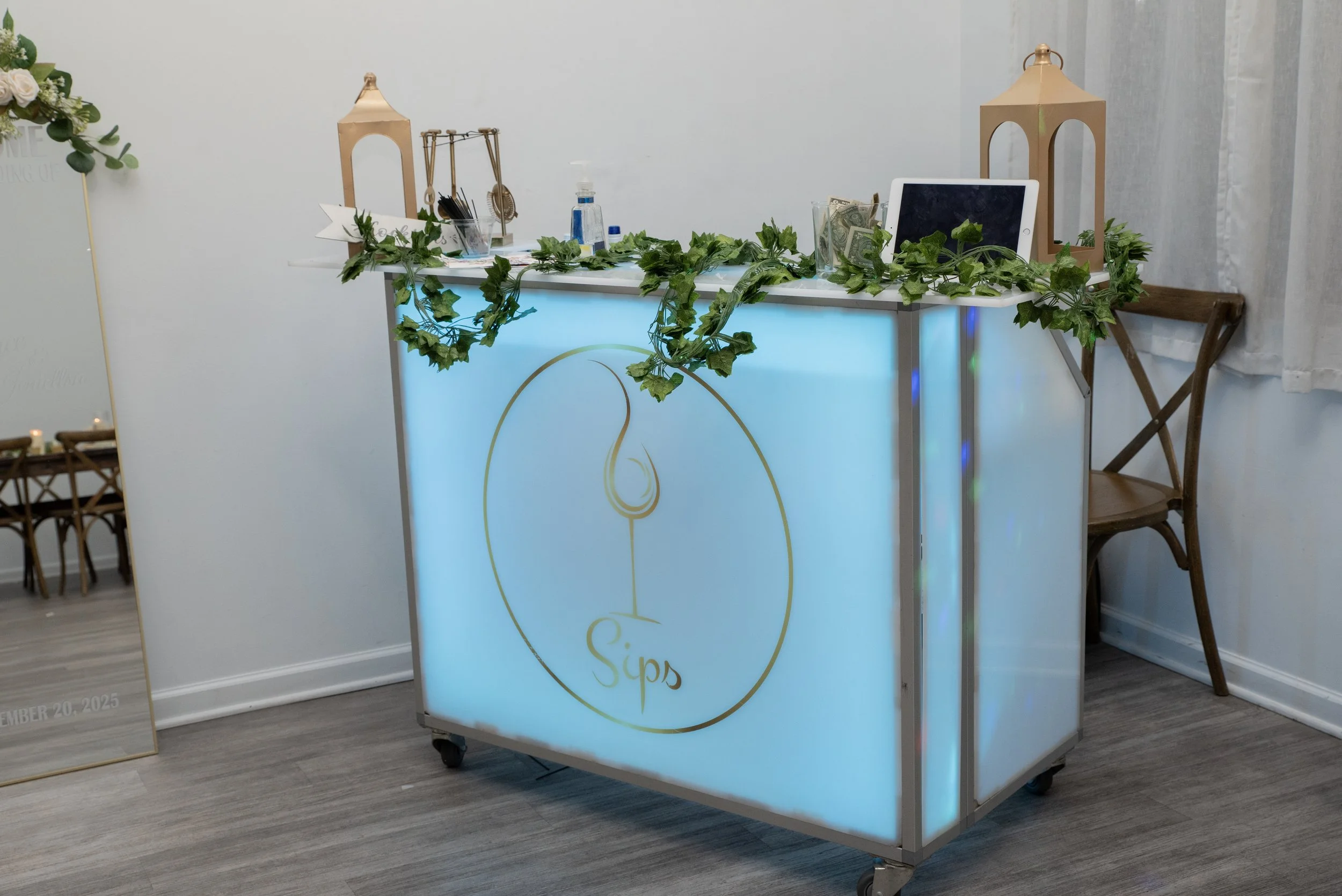 Mobile Bartender: Sips Company