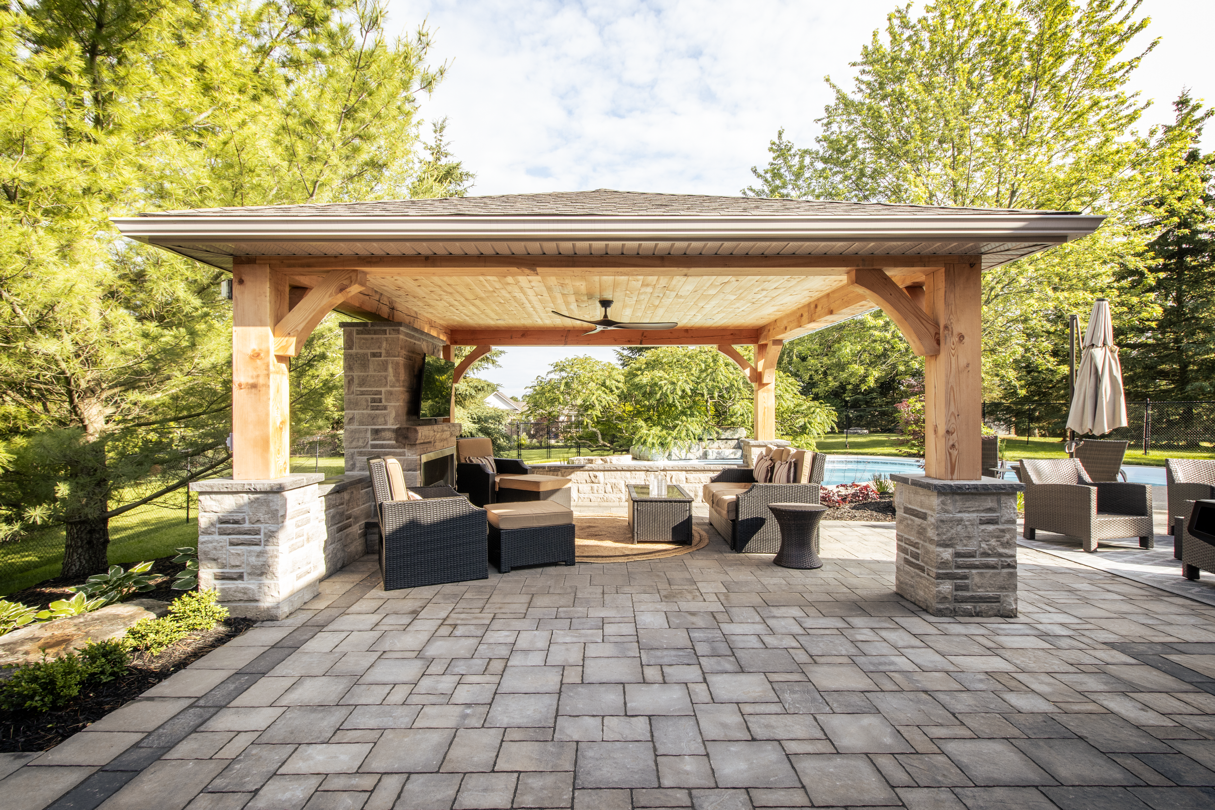 Bridle, pavilion interior