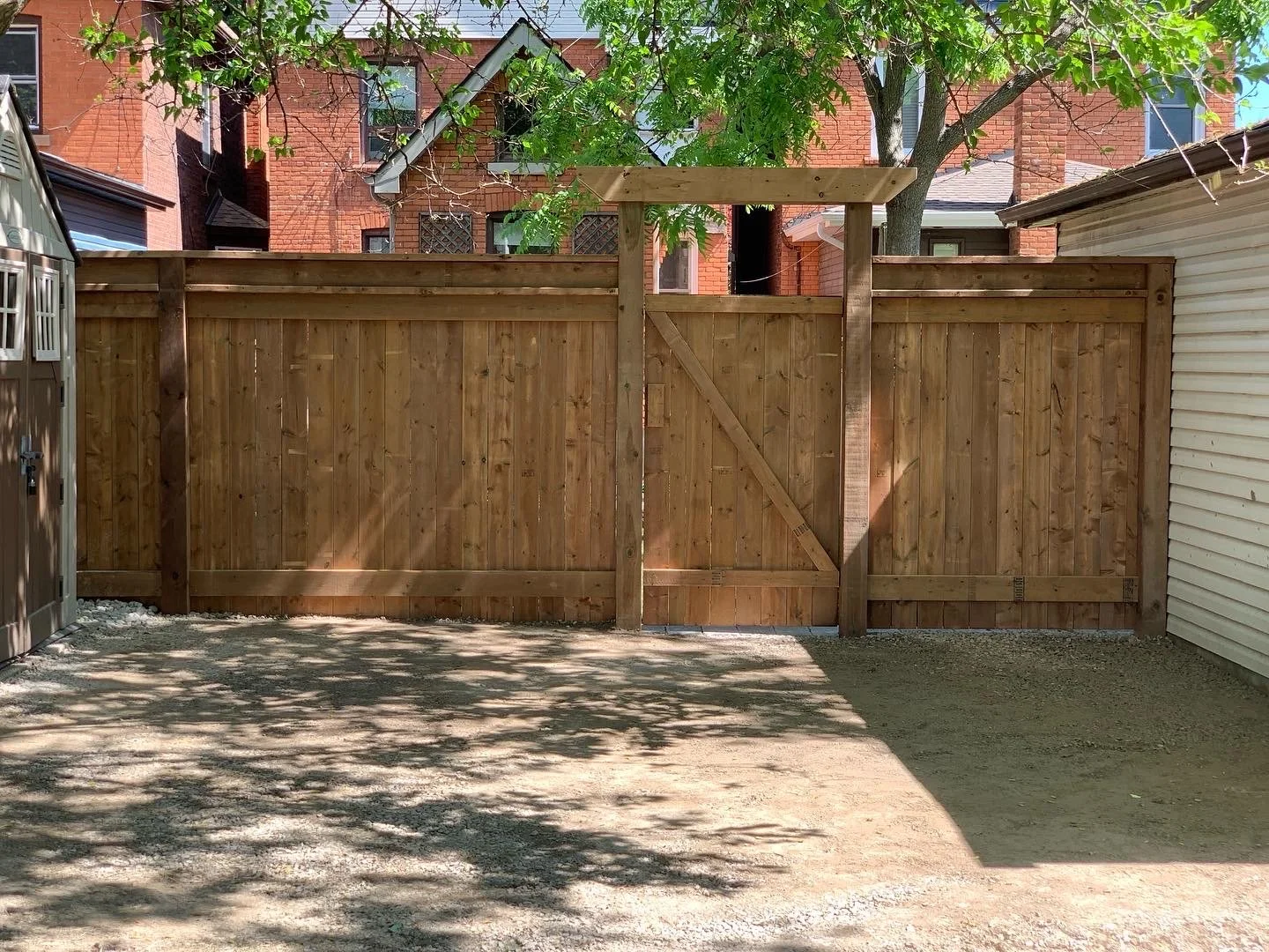 Fence - I-Beam 6x6, gate & arbor.jpg