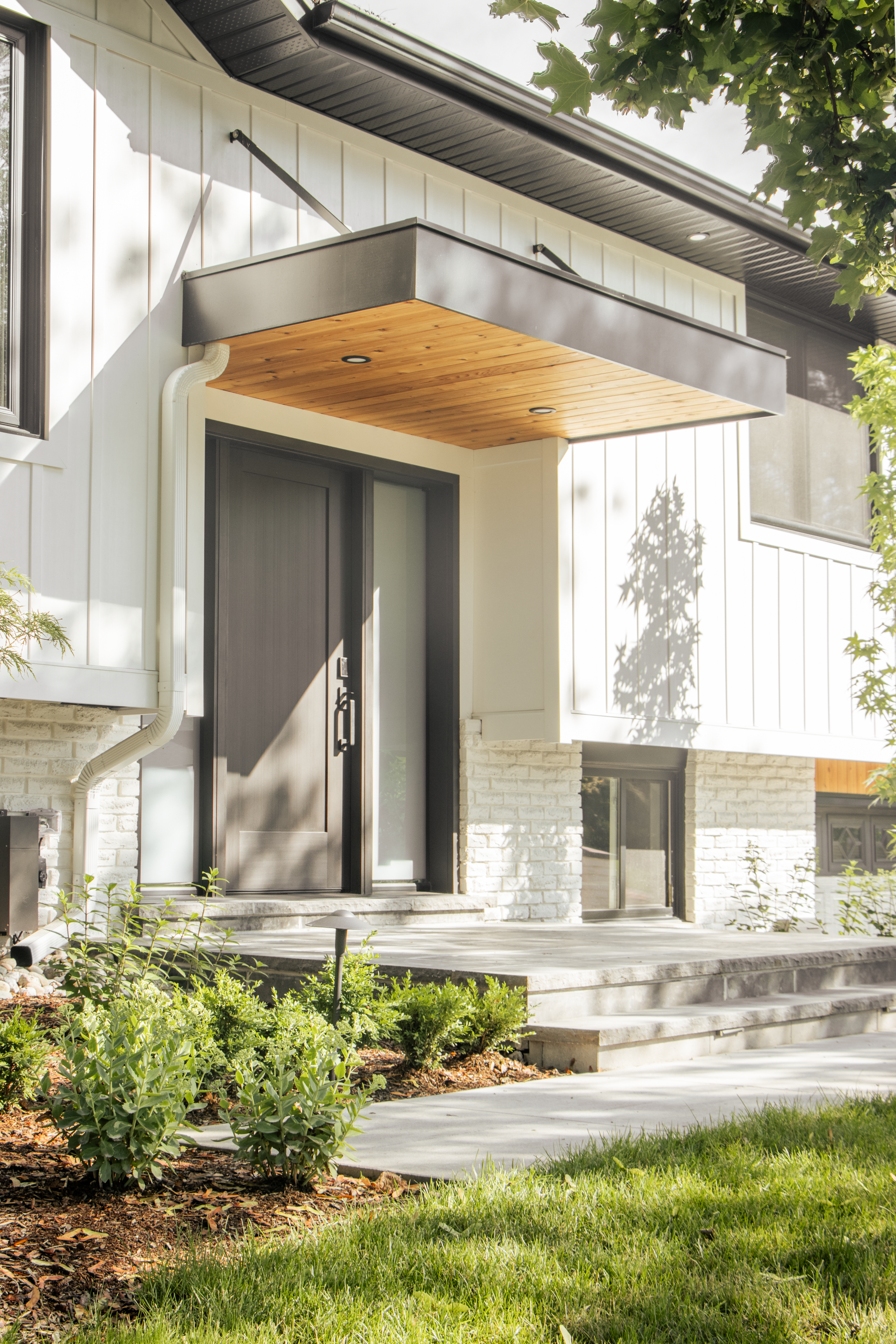 Rubens Ct, new front door