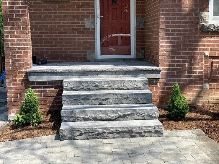 Banas - Antique Black - overlay + steps.jpg