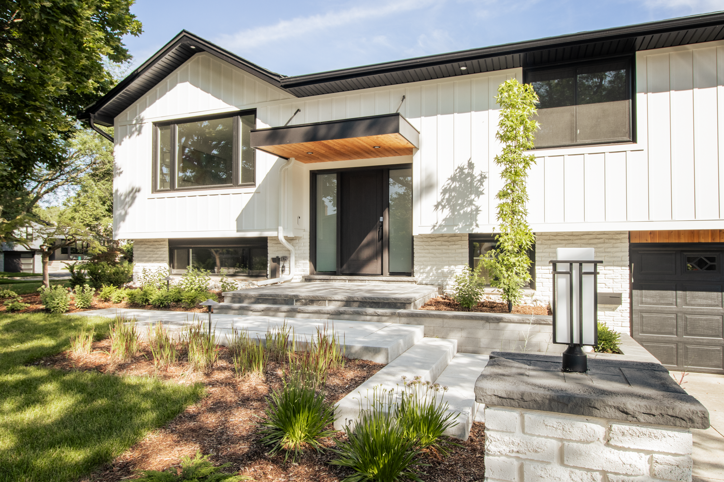 Rubens Ct, front porch, landings & steps