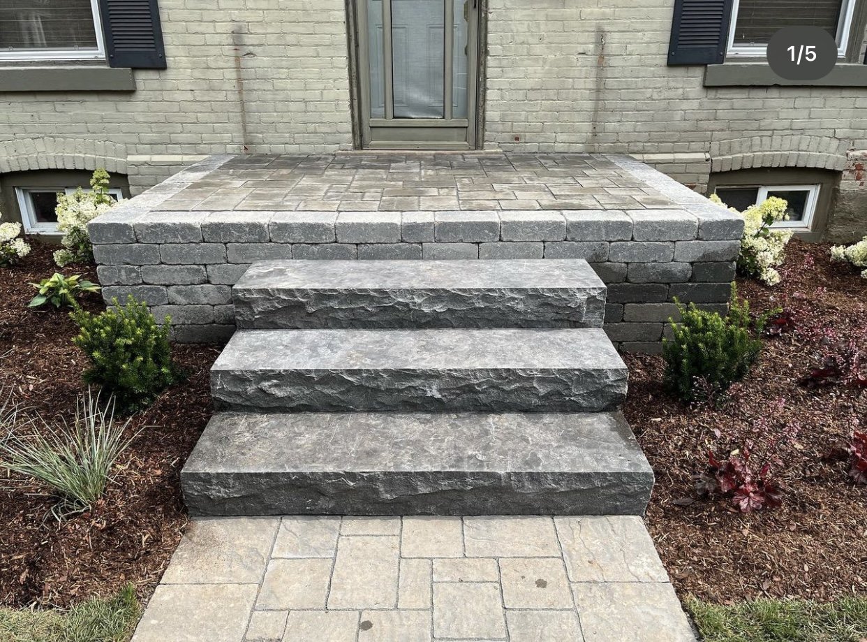Brussels Porch & Steps