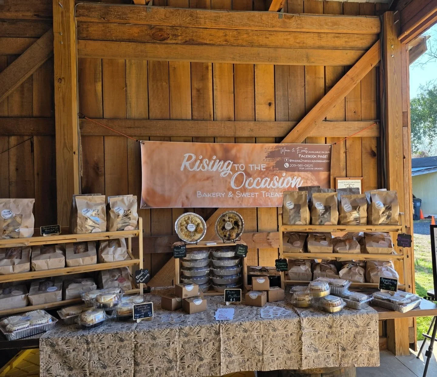 Its a chilly but beautiful spring morning. Stop by @thebarnatparkerscreek today between 9-3 or sold out and check out the Barn full of vendors. Then step inside the newly renovated shops upfront.
