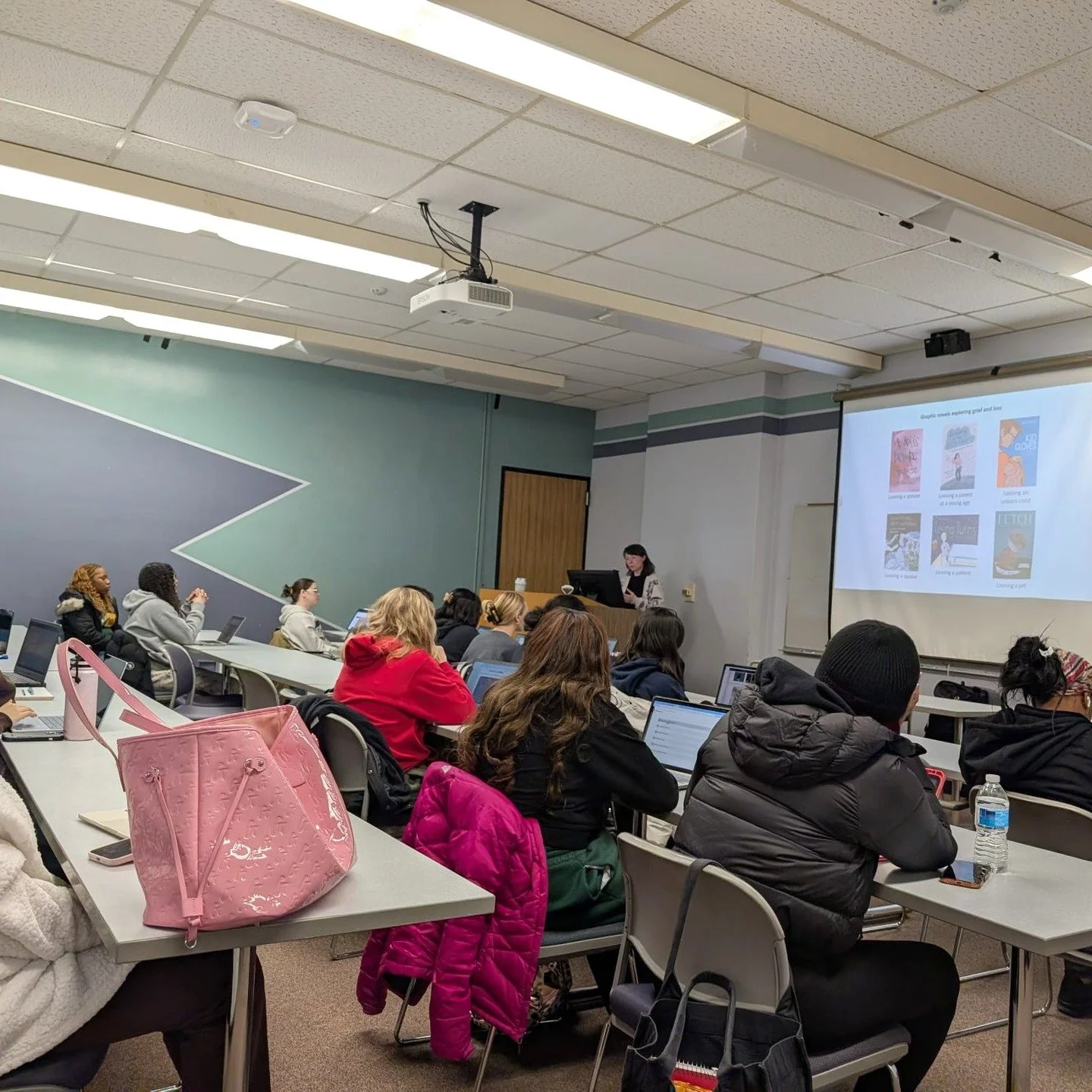 Grateful for teaching a class on coping with death, dying, and loss at @northern_illinois_university, where we're using comics to explore grief, learning from the powerful narratives of @mkczerwiec, sarah_leav, @thedannygregory, @lucyknisley, @tylerf