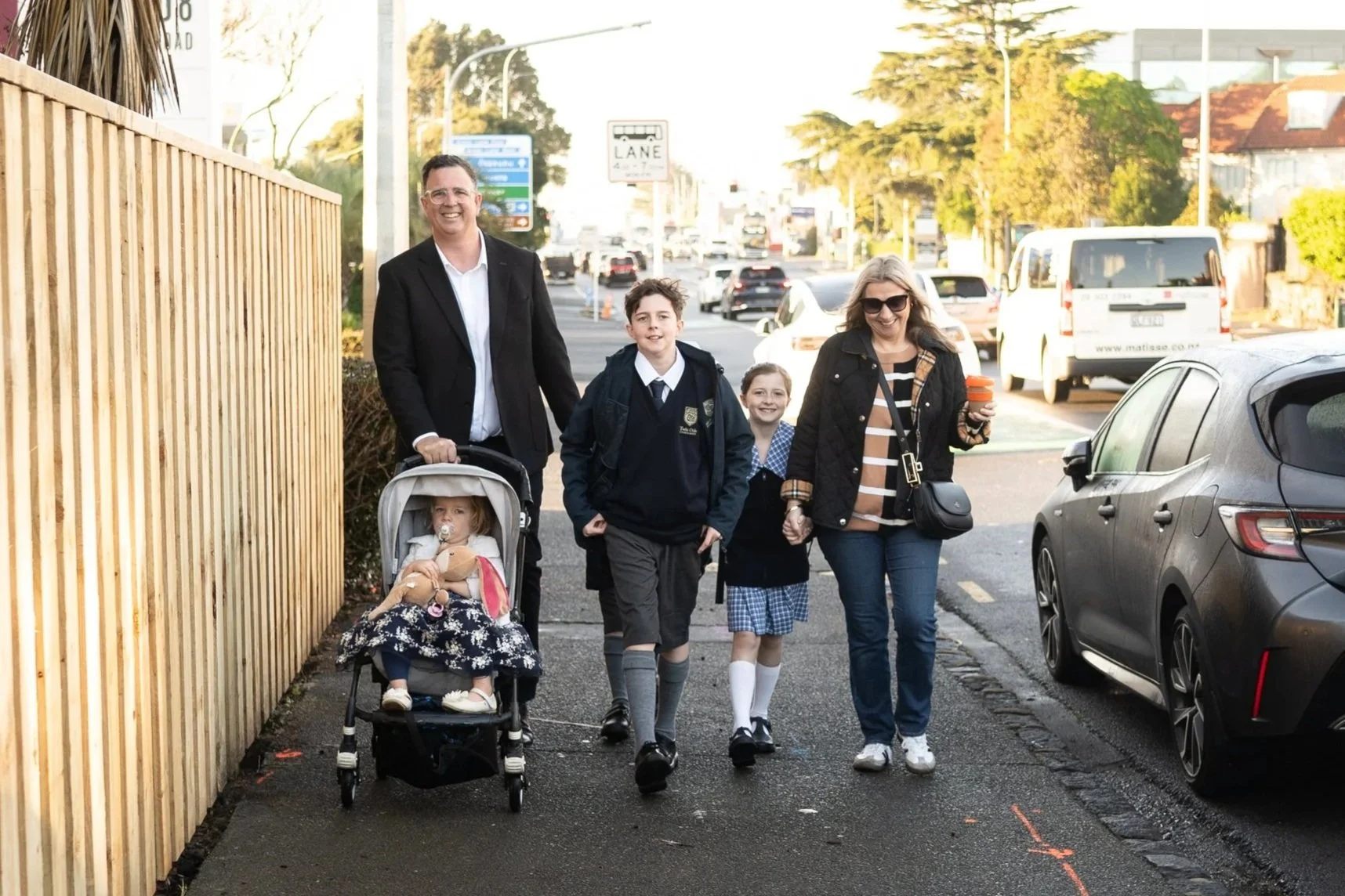 Twin Oaks Classical School students arriving to school with their family