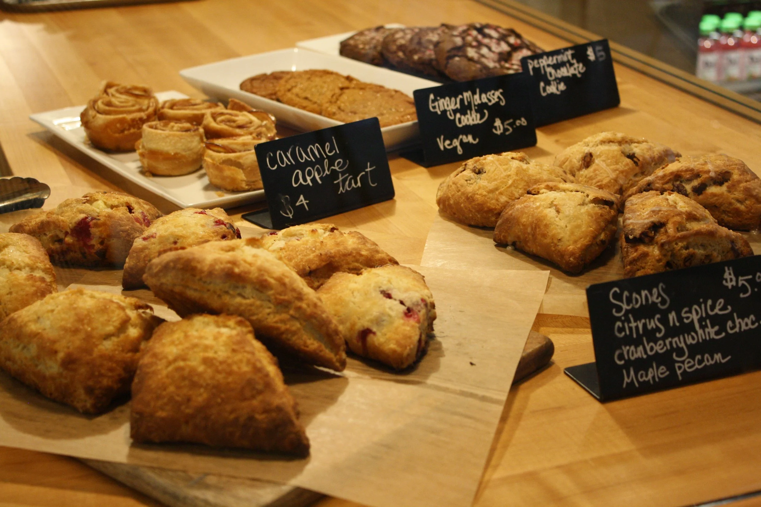 Right Bower Bakery Box (4 count)