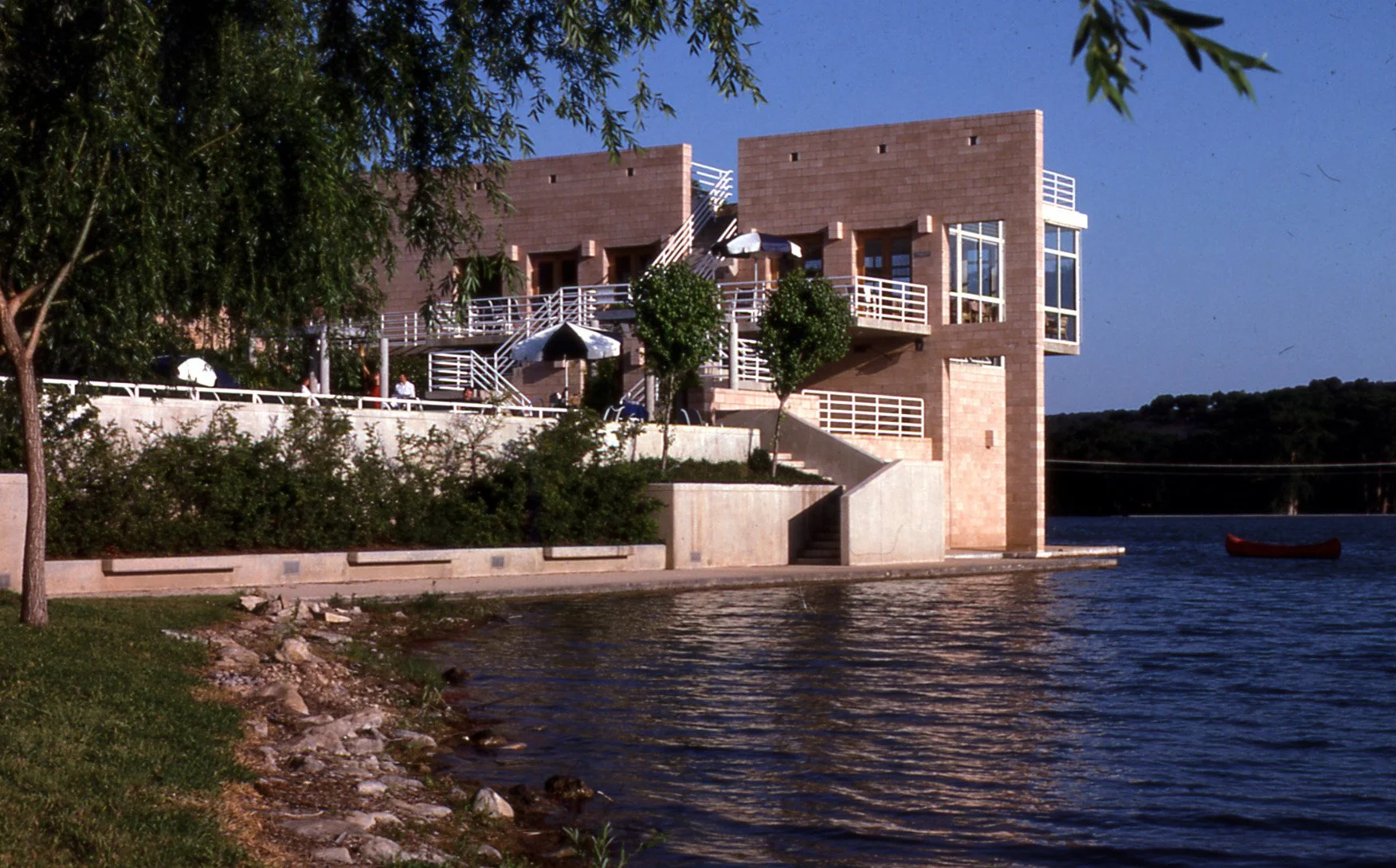 Horizontal from shore.jpg