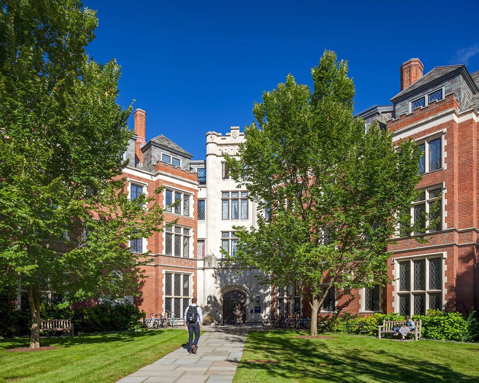 Yale_140926_010_Edited.jpg
