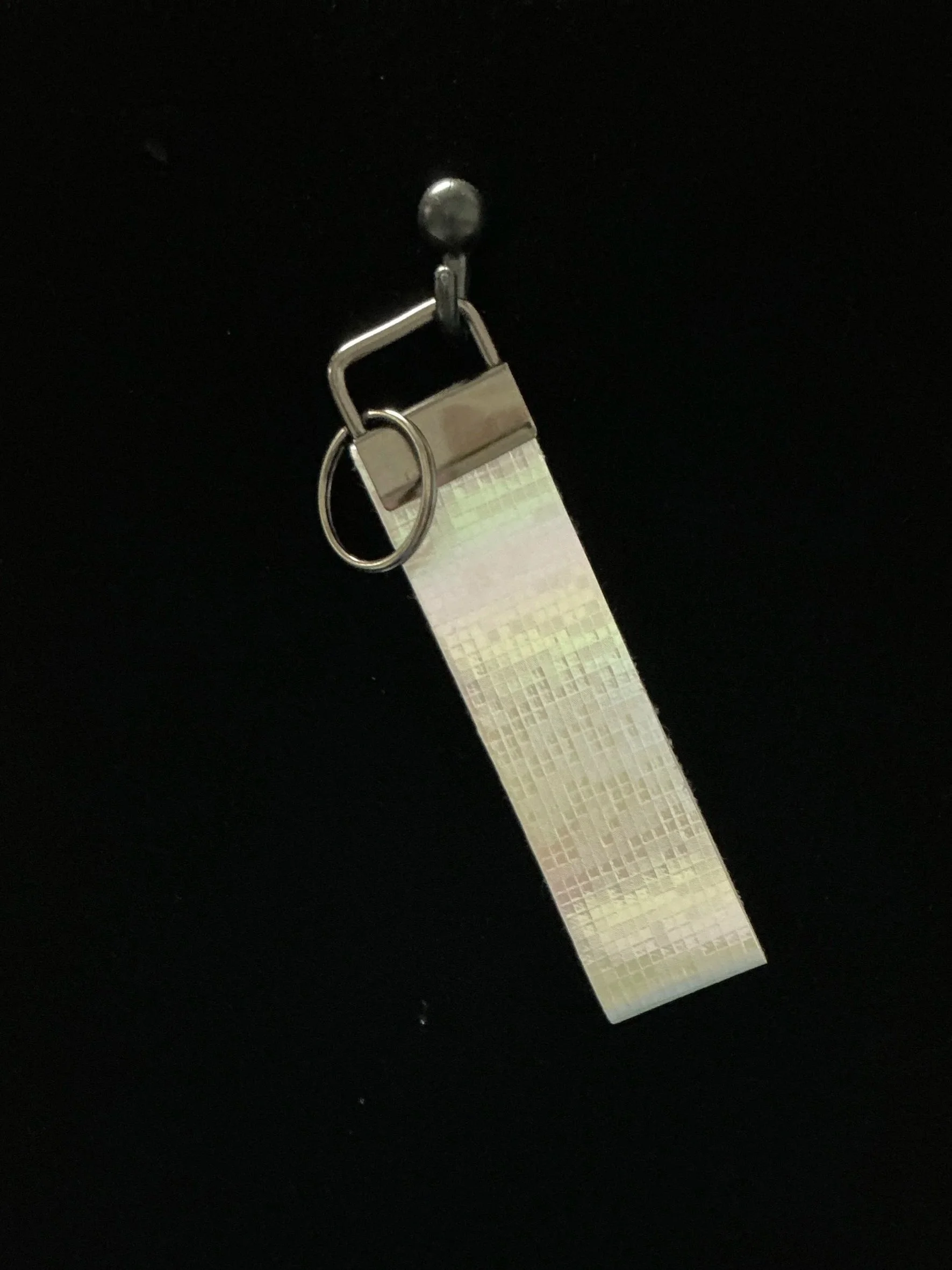 Shimmer white handheld