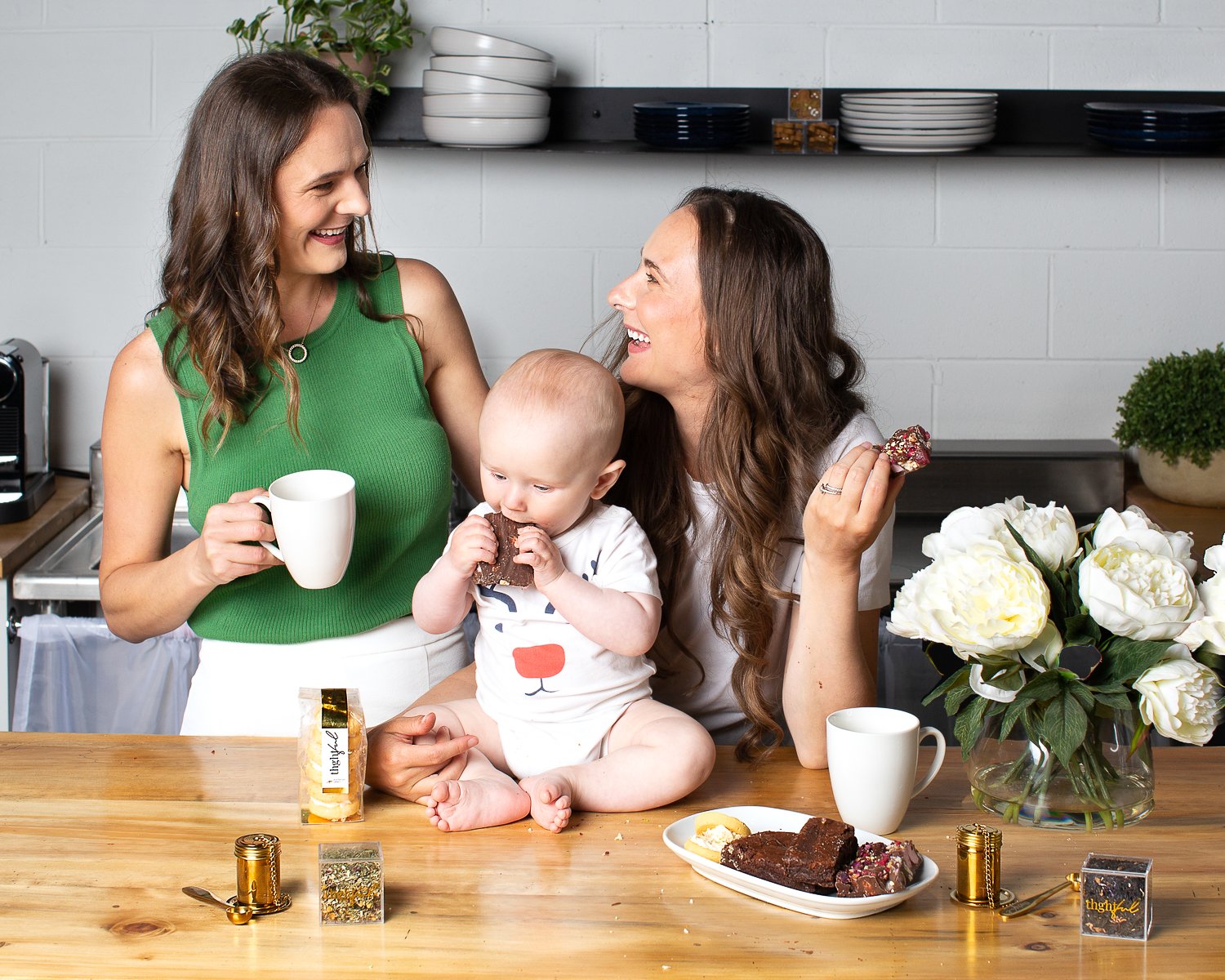 Low Res_28_4x5 crop_Lifestyle_JoanneManaritiPhotography_ThghtfulGifts.jpg