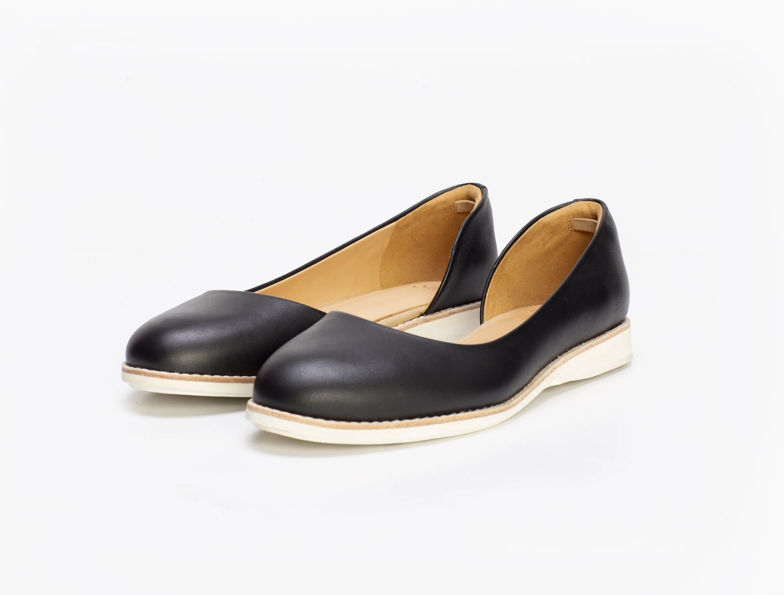 Plain Leather_IMG_0025a.jpg