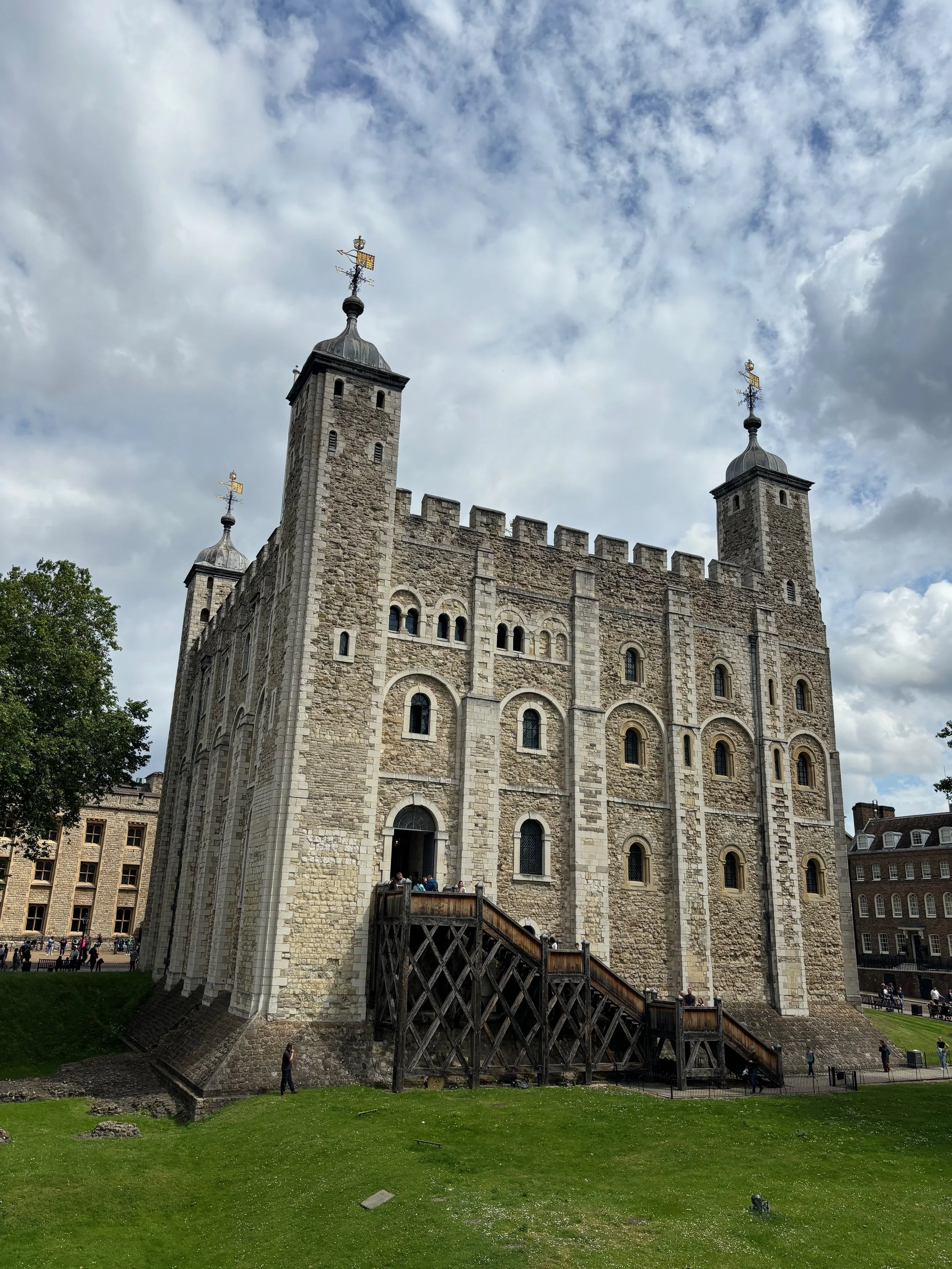 ✨Tay-Tay in the UK 