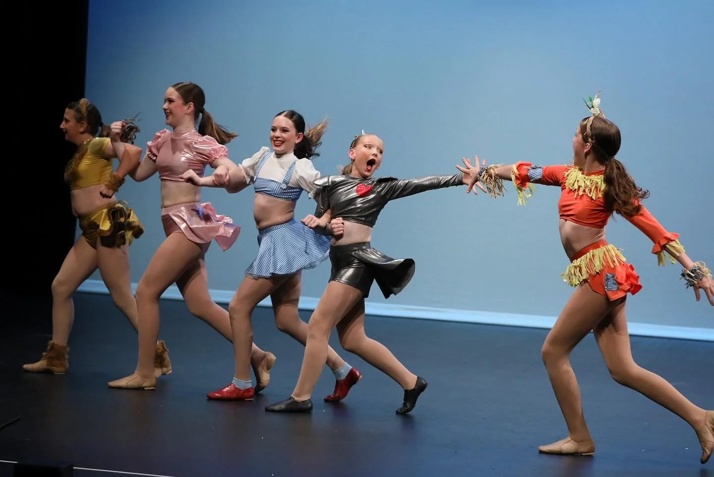 Gladstone Eisteddfod 2025! 

So proud of our performance teams who danced at the Gladstone Eisteddfod this past weekend. Such a fun way to end the term and some awesome results too! Well done. 🌟🩷