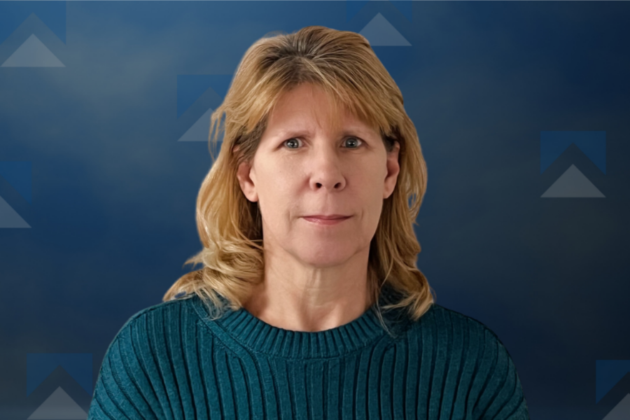 Photo of Rebecca Edwards, Arrow Roofing Accounting and Office Administrator