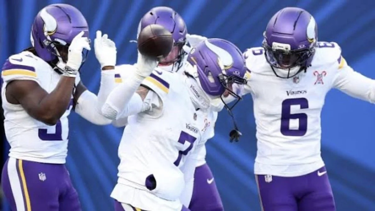 Vikings Defense Ties Franchise Record