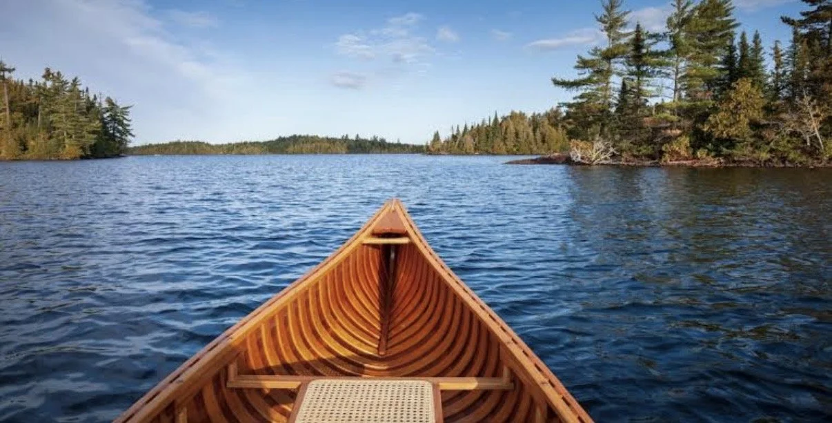 The 5 Best Outdoorsy Towns To Explore in Minnesota 🐻