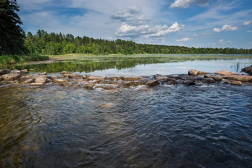 The US States With The Most Lakes Per Square Mile 💧