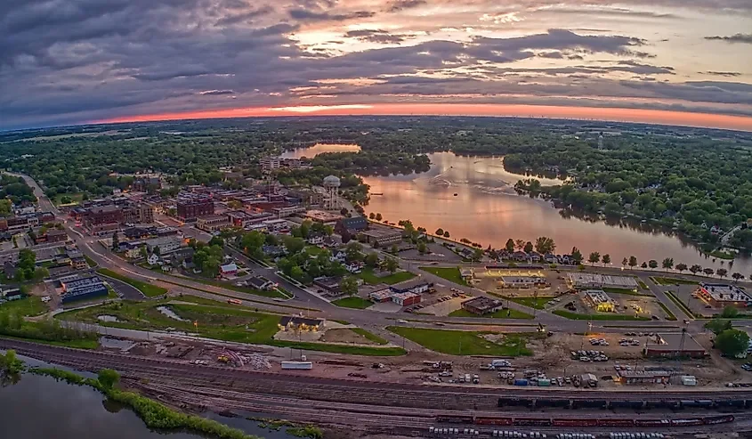The Prairies's 8 Best Retirement Towns Ranked ☀️