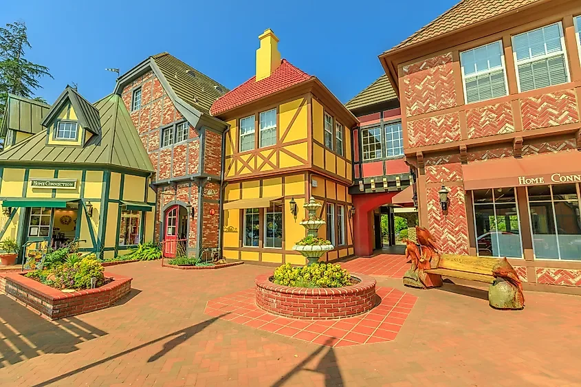 US Towns That Look Like They Belong In Another Country 🧏🏻
