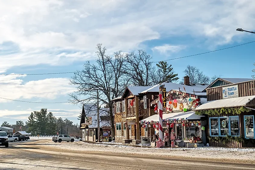 9 Most Hospitable Towns In Minnesota 🌲