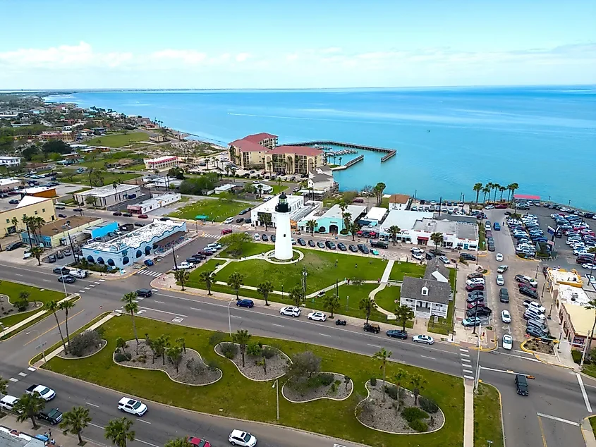 11 Coolest Gulf Coast Towns For A Summer Vacation In 2026 🌊