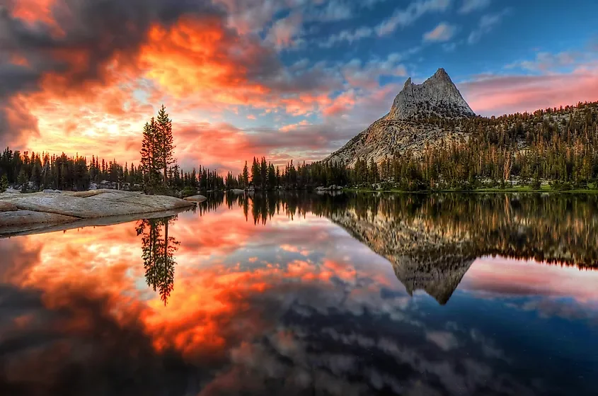 The 7 Best US National Parks For Hiking 🏔️