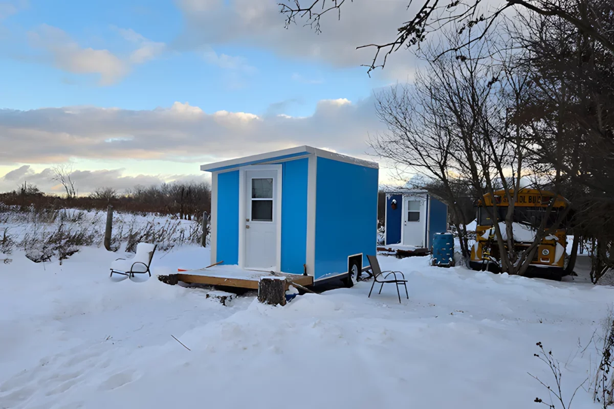 48-sq-ft tiny house is about as small and simple as they come 🏡