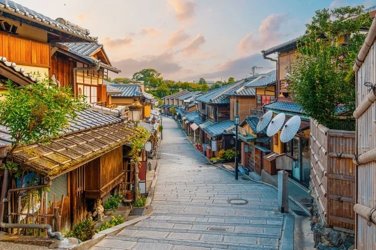 These Are the 10 Best Cities for ‘Slow Travel’—and Japan Claimed the Top 2 Spots 🇯🇵