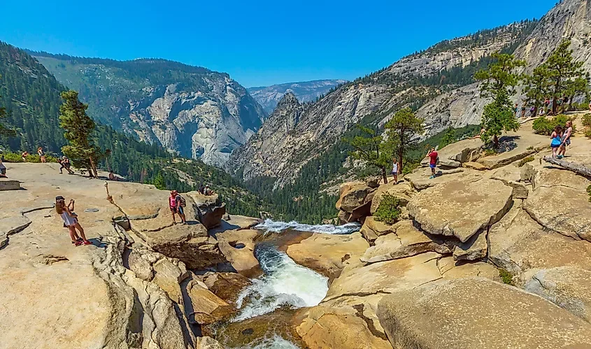 8 Most Dangerous Hiking Trails In The US 🥾