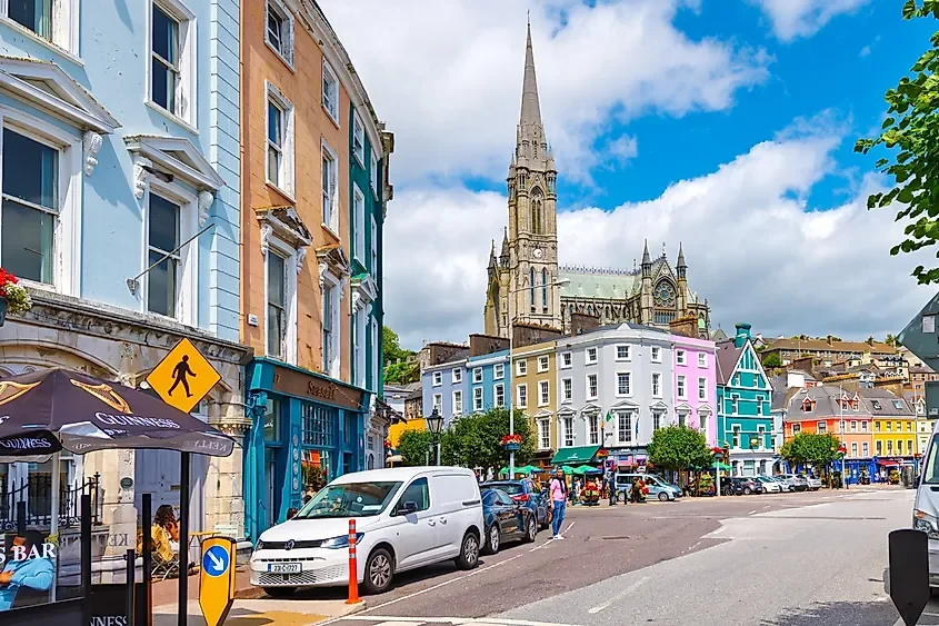 10 Ireland Towns With Unforgettable Main Streets 👀