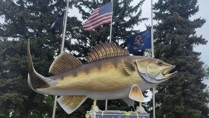 North Dakota's 'Walleye Capital Of The World' Is A Dazzling Lake City Full Of Recreation And Festivals 🎣