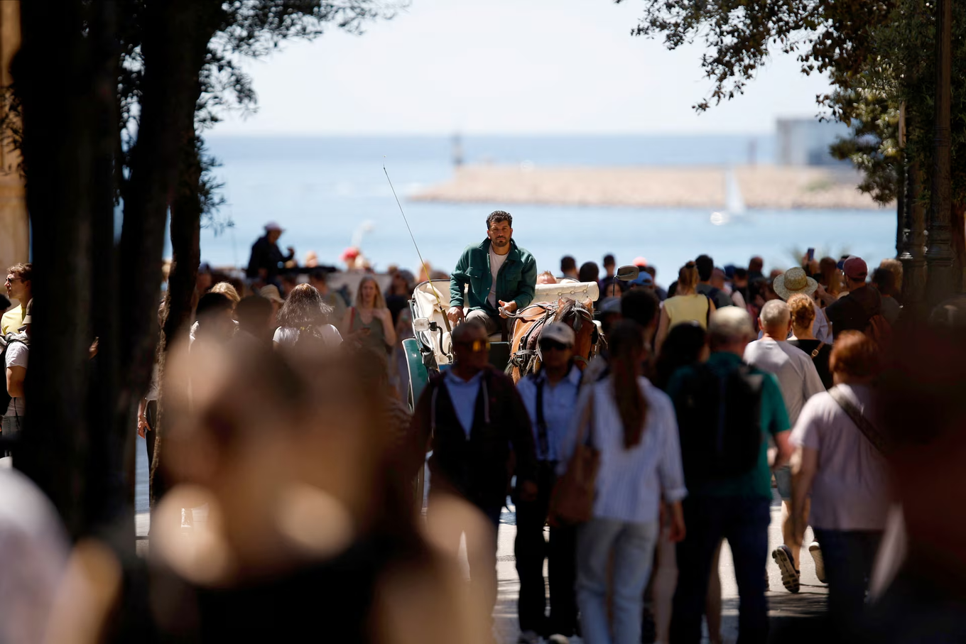 World's second most visited country eyes record 43 million tourists this summer 🇪🇸