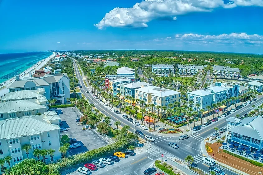 11 Best Towns In Florida's Emerald Coast For Retirees 🌴