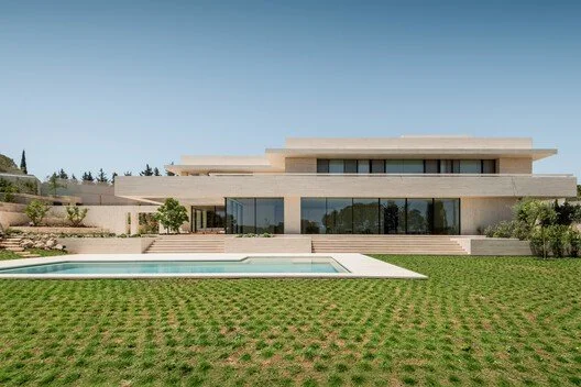 JA House / Ayoub Architects
